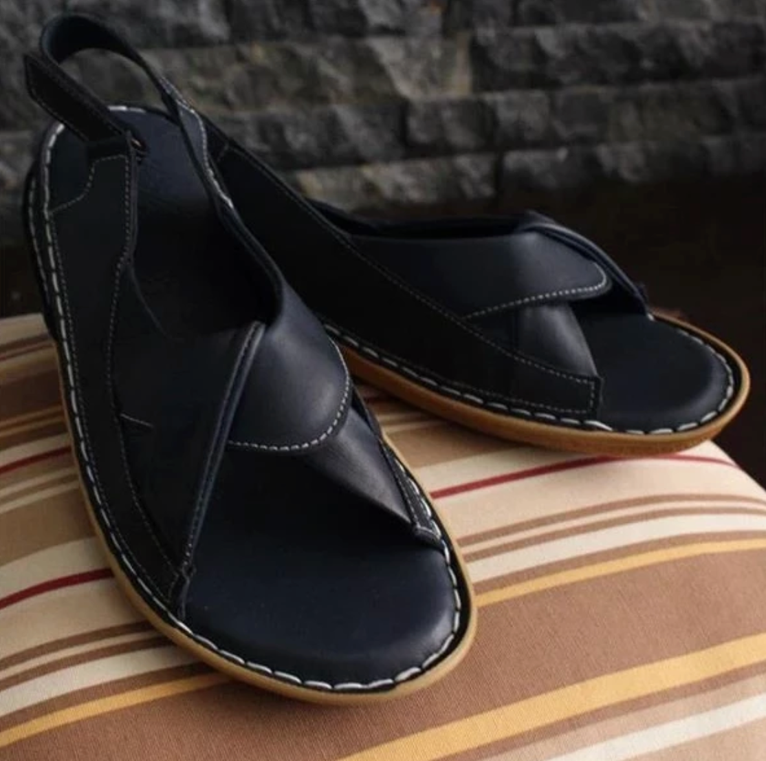 New Women's Knotted Comfortable Flat Sandals